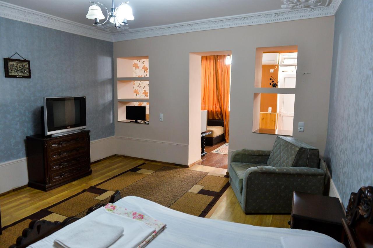 Ok. Bed & Breakfast Кутаиси Екстериор снимка